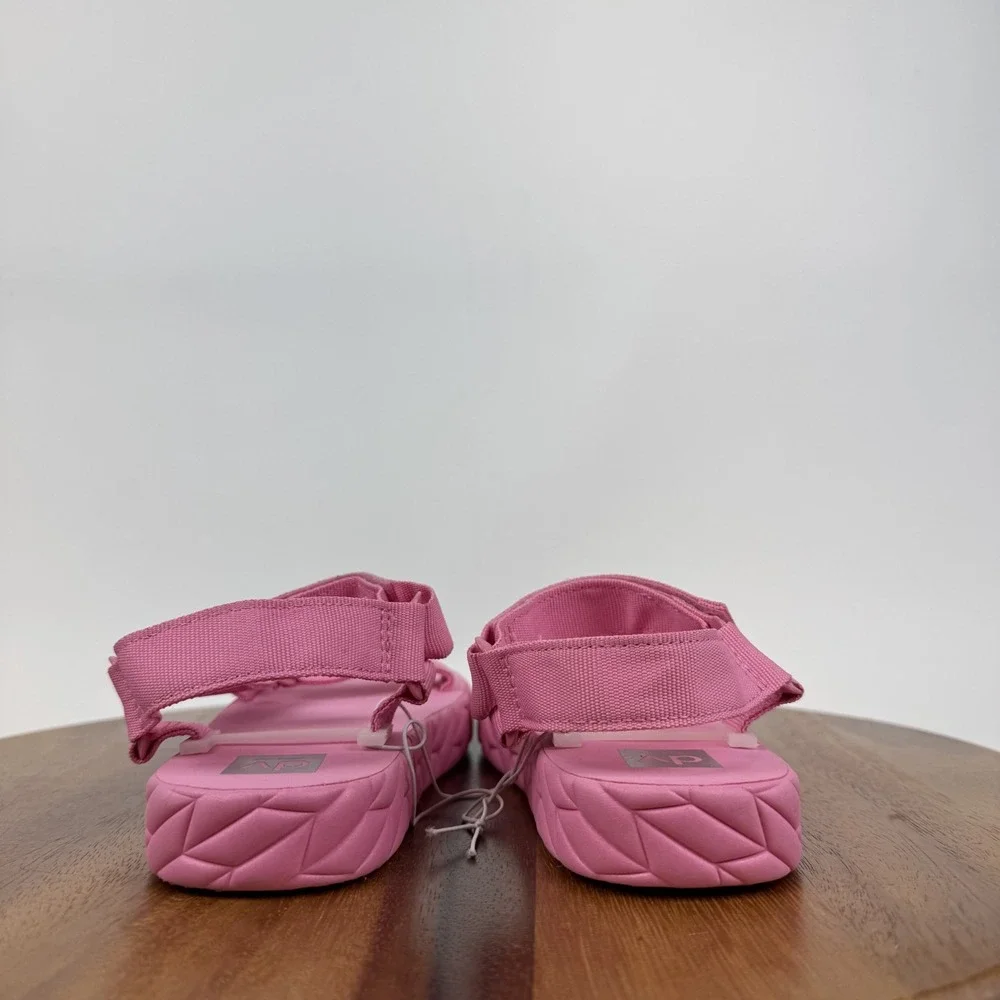 New Big Kids Dolce Vita Zaidey Strappy‎ Platform Pink Sandals Size 4 Y
